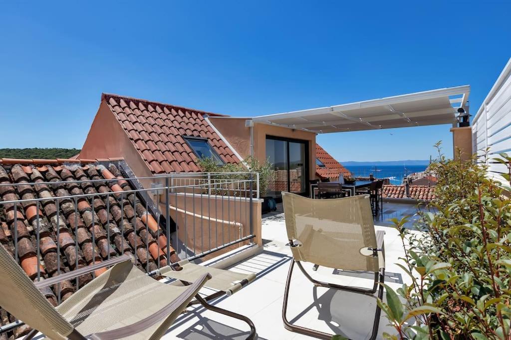 The Square Makarska, Lux App In The Heart Of The City Esterno foto