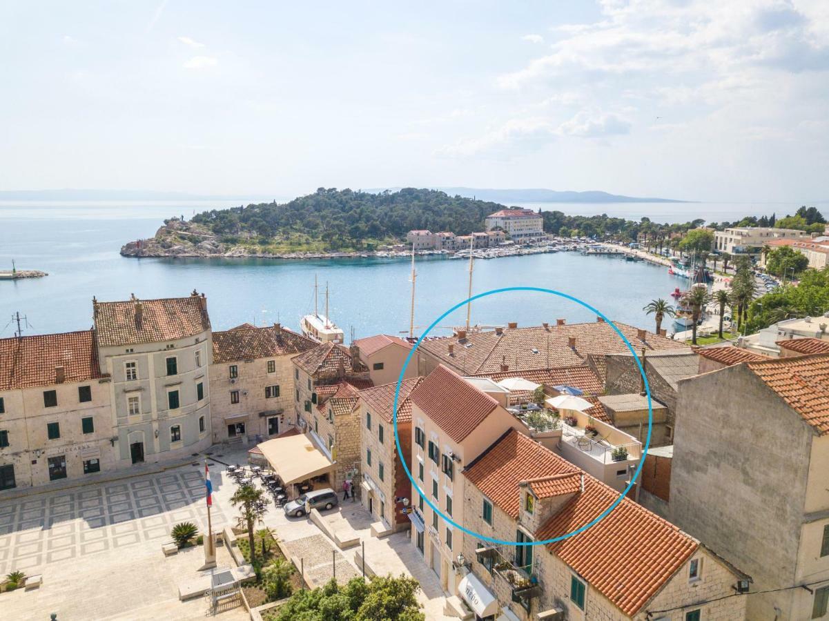 The Square Makarska, Lux App In The Heart Of The City Esterno foto